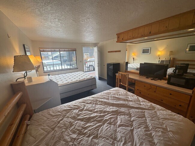 Building Photo - Angler's Inn