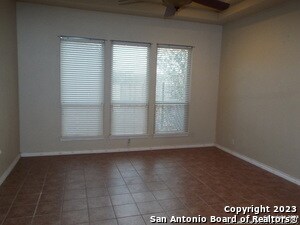 Building Photo - 414 Shannon Ridge Dr