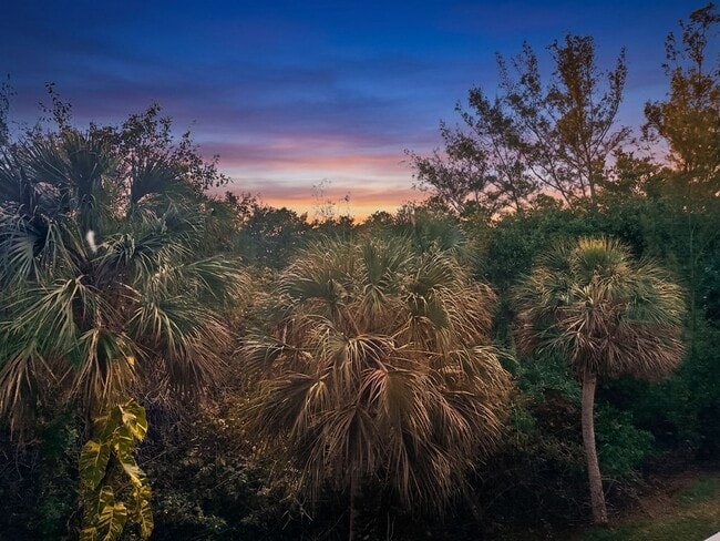 Building Photo - 3041 Sandpiper Bay Cir