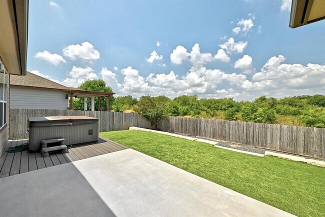 Building Photo - 173 Apricot Dr