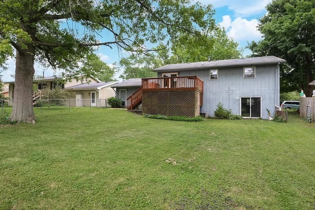 Building Photo - 707 Chester Dr