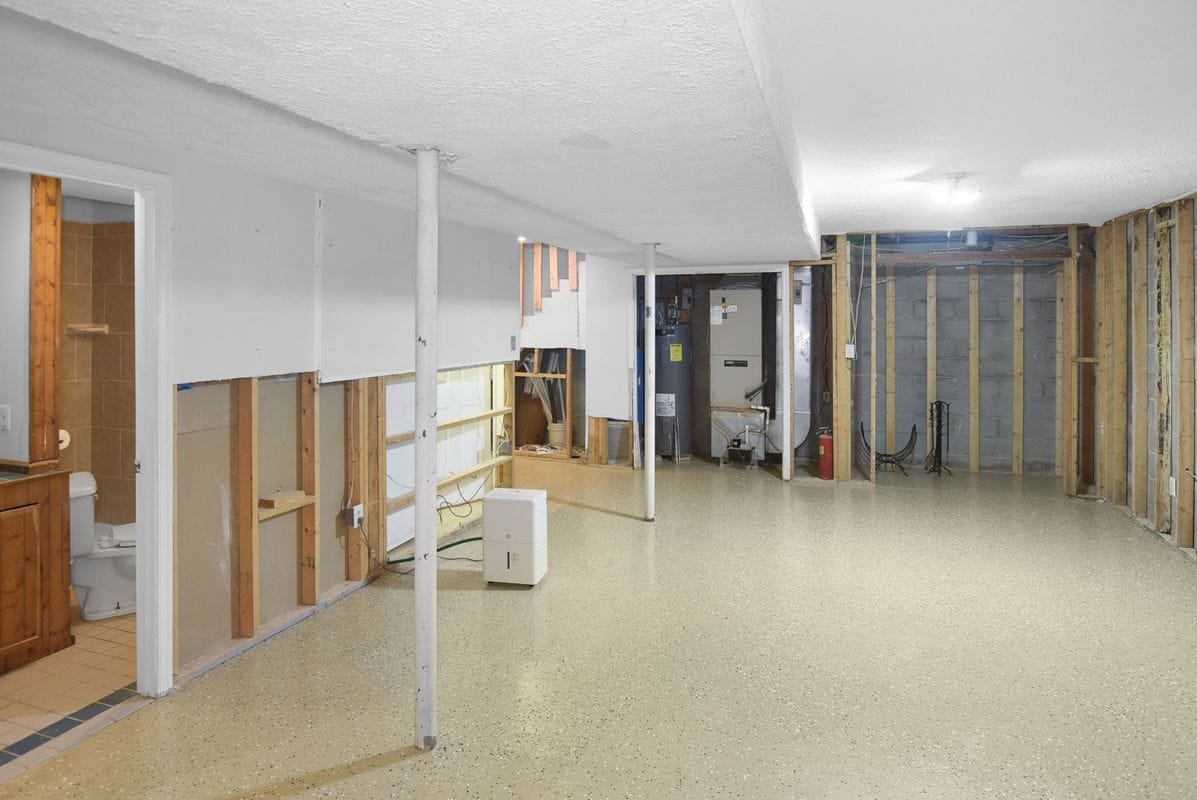Building Photo - 149 Windcliff Rd
