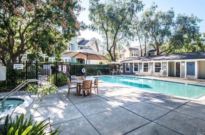 Building Photo - 2915 N Texas St