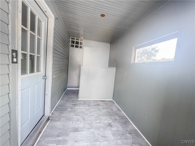 Building Photo - 77 Standart Ave