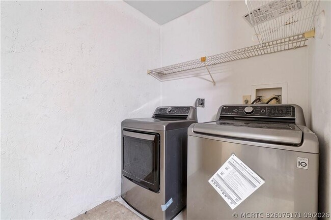 Building Photo - 710 Briarwood Terrace