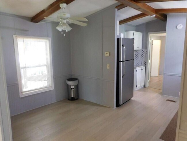 Building Photo - 416 Blueberry Ct