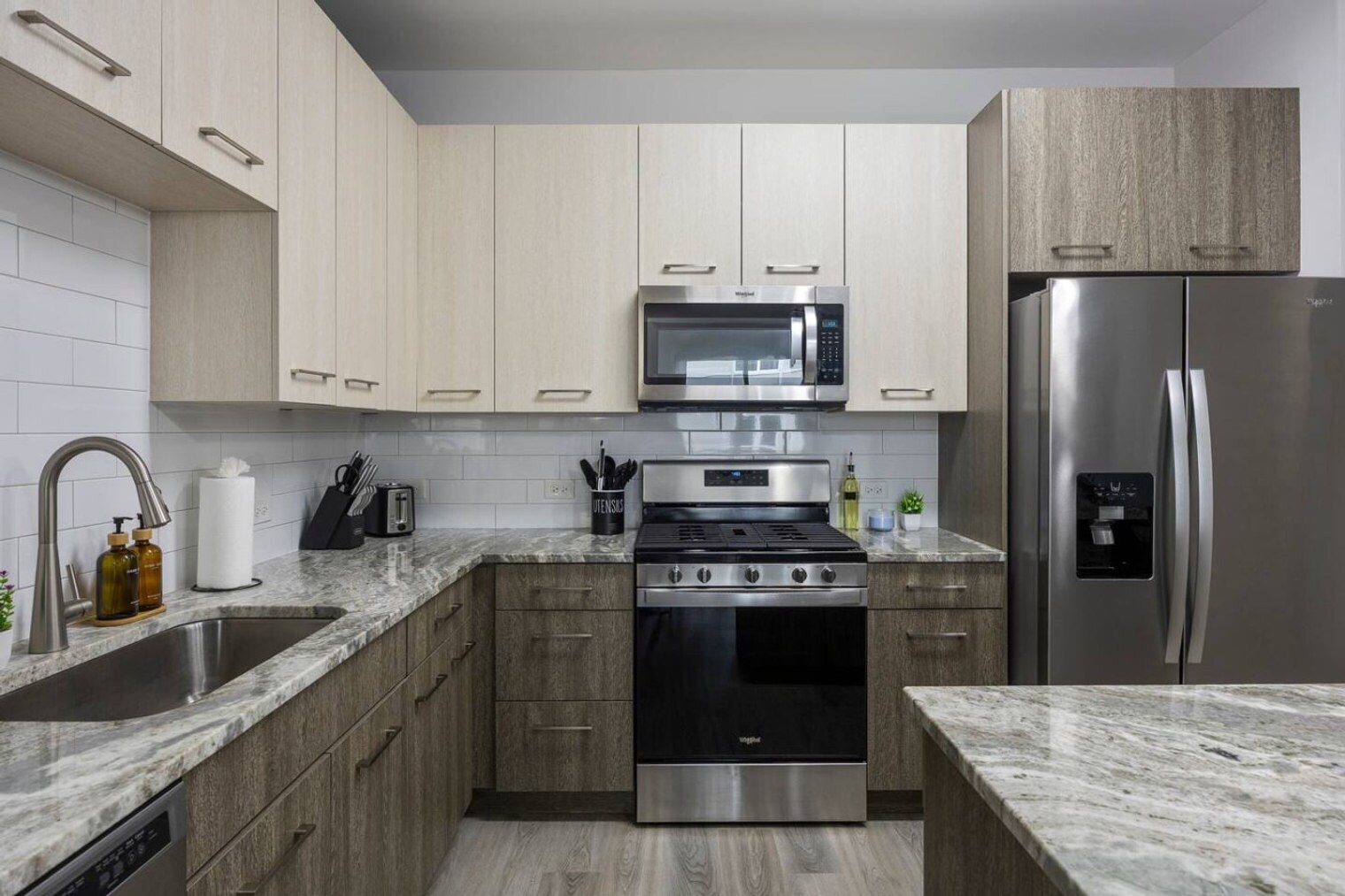 Building Photo - 28294 Ferry Rd