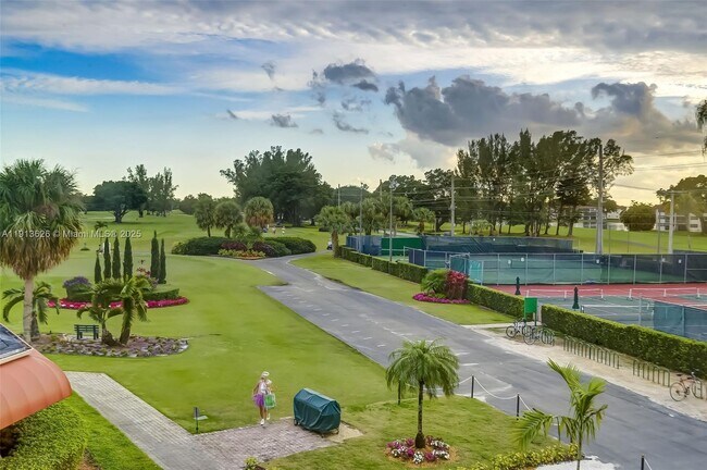 Building Photo - 8900 Washington St