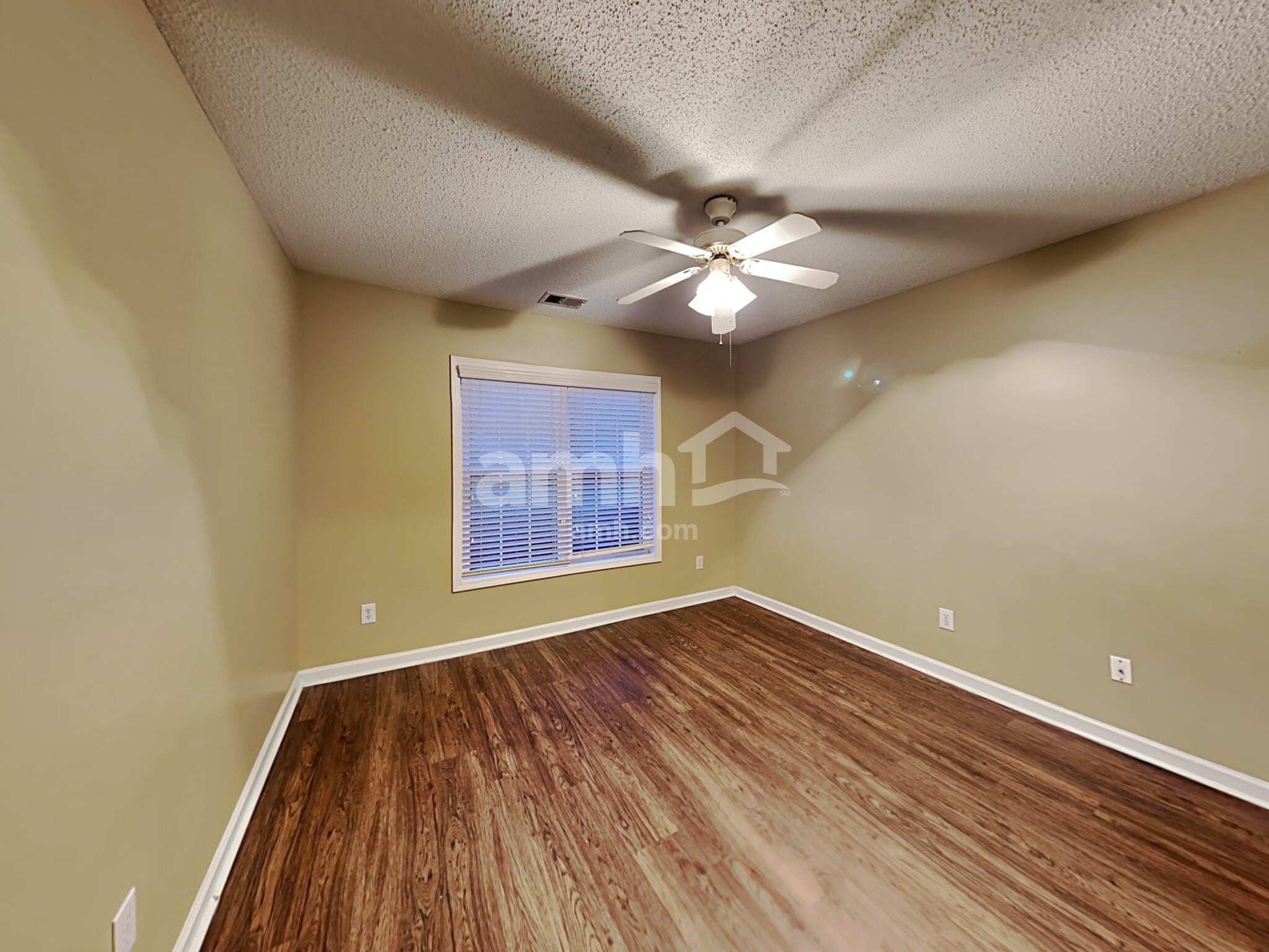 Building Photo - 3041 Andora Dr SW