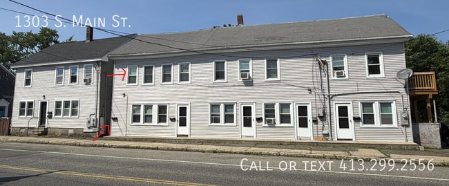 Building Photo - 1303 S Main St