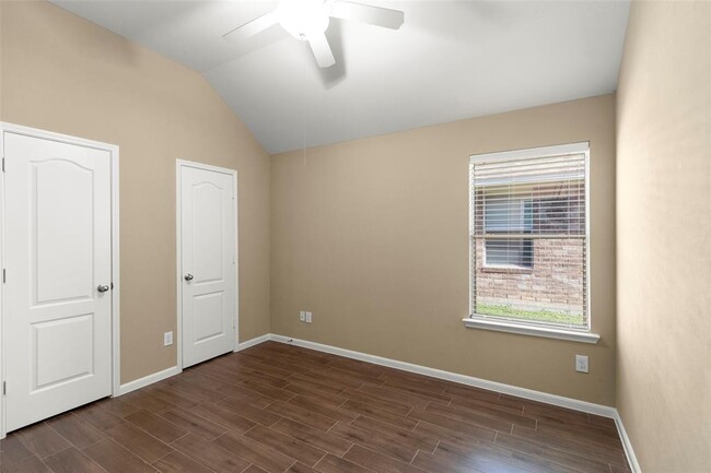 Building Photo - 4931 Harbor Glen Ln