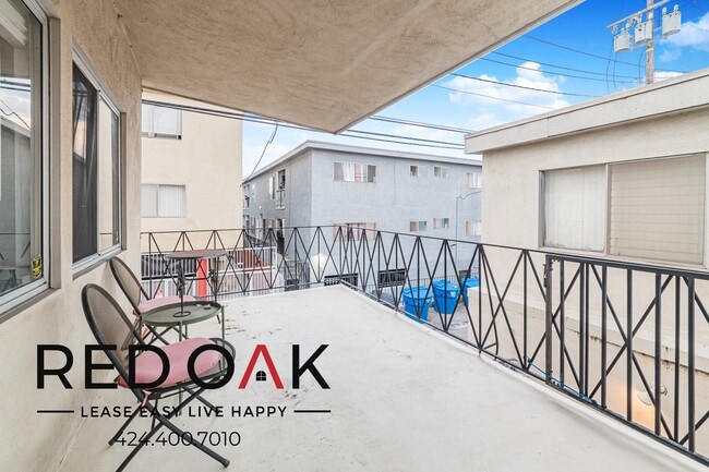 Building Photo - 1533 9th St