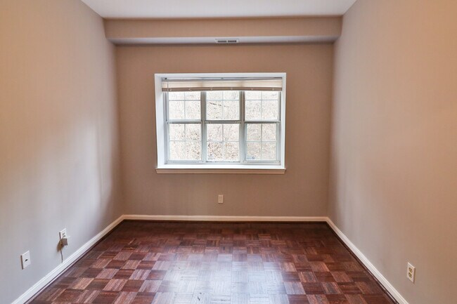 Building Photo - 10488 Parthenon Ct