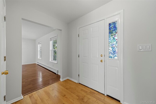 Building Photo - 35 Cunningham Dr