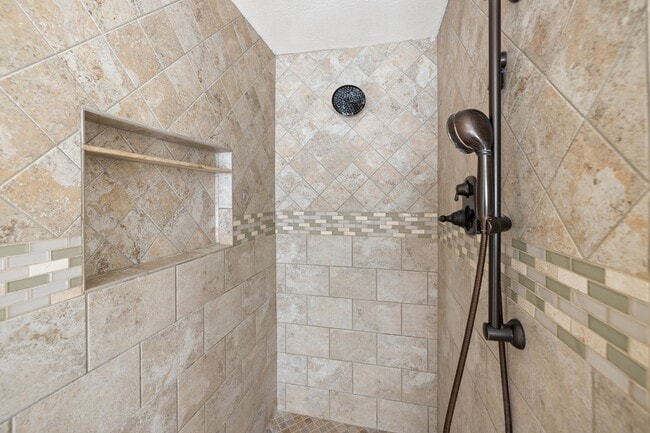 Building Photo - 1300 Windward Cir