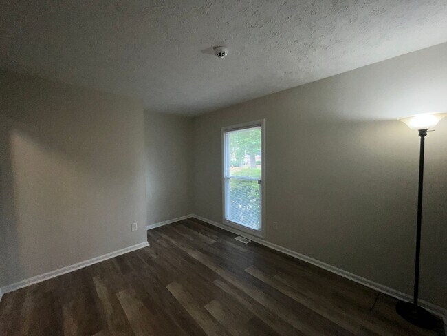 Building Photo - 4628 Keg Ct