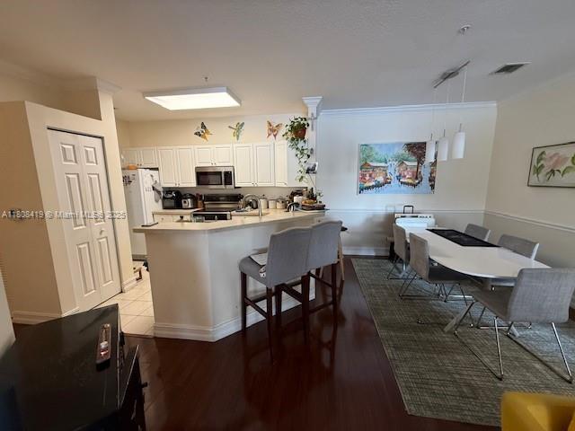 Building Photo - 4700 SW 160th Ave