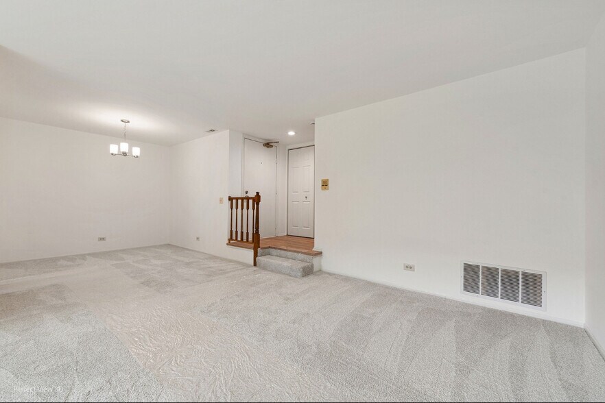 Building Photo - 283 Coventry Cir