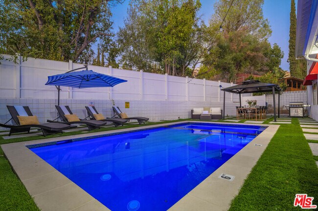 Building Photo - 22711 Margarita Dr