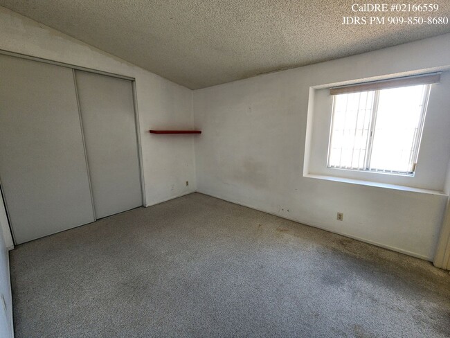 Building Photo - Baldwin Park 3 Bedroom Home
