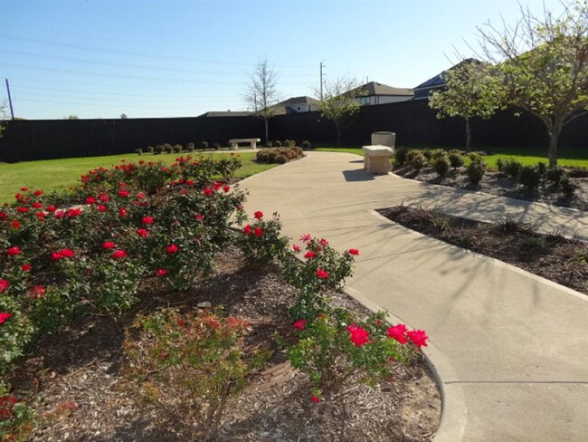 Building Photo - 17914 Grassy Prairie Dr