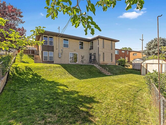 Building Photo - Updated Home in North Salt Lake with Great Views! $500 off first month rent!