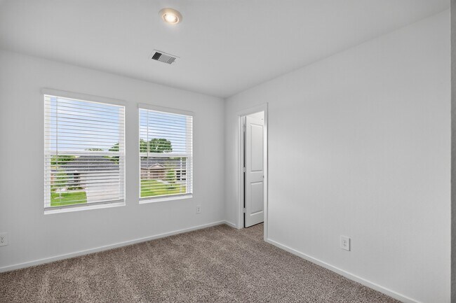 Building Photo - 3033 Brizzo Bch Ln