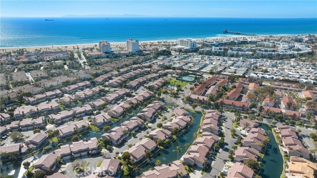 Building Photo - 7801 Seaglen Dr