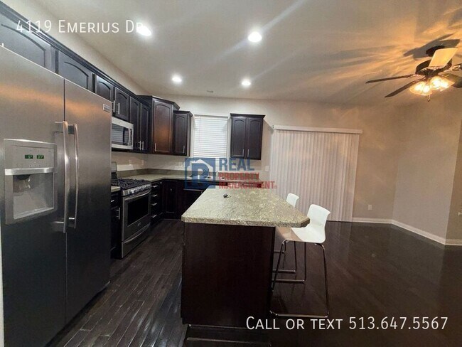 Building Photo - 4119 Emerius Dr