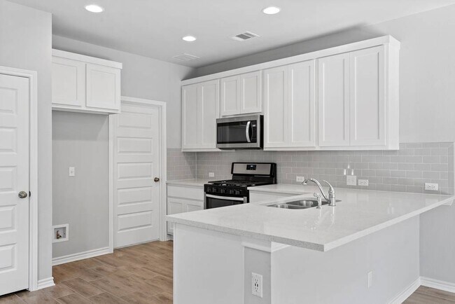 Building Photo - 1728 Artesian Springs Xing