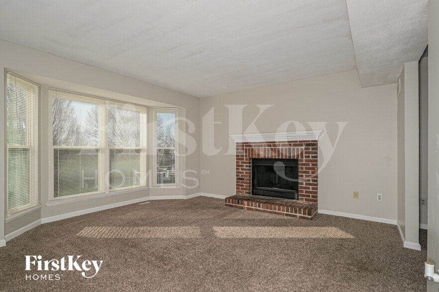 Building Photo - 72 Gray Owl Garth Ct