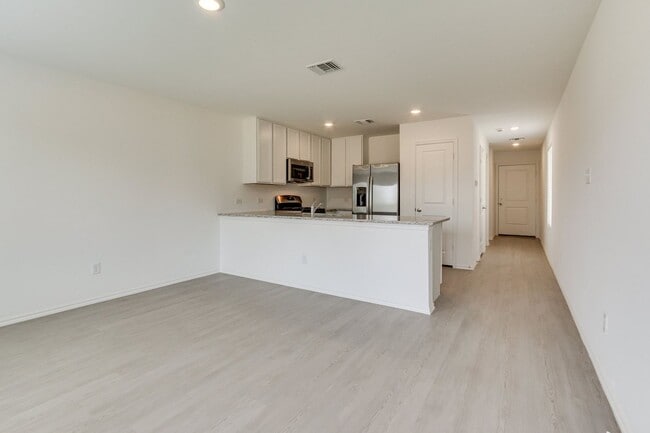 Building Photo - Lennar Villages – Canelo Floorplan