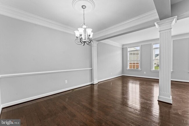 Building Photo - 21268 Park Grove Terrace