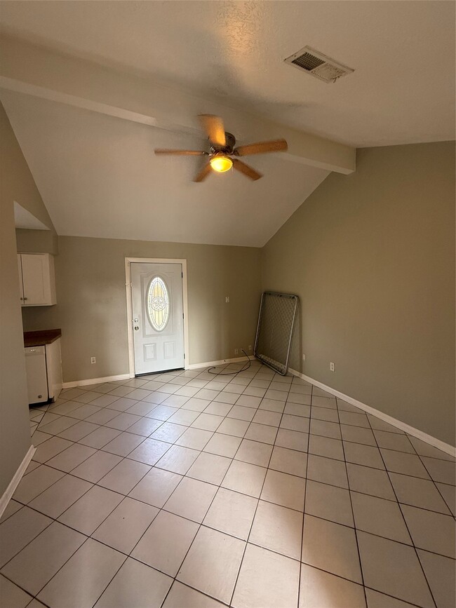 Building Photo - 5414 Hazel St