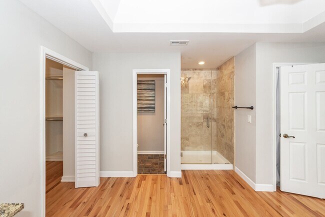 Building Photo - 2105 Williams Veneer Ct