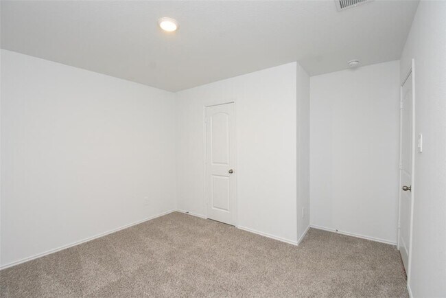 Building Photo - 12218 Deep Strm Ln