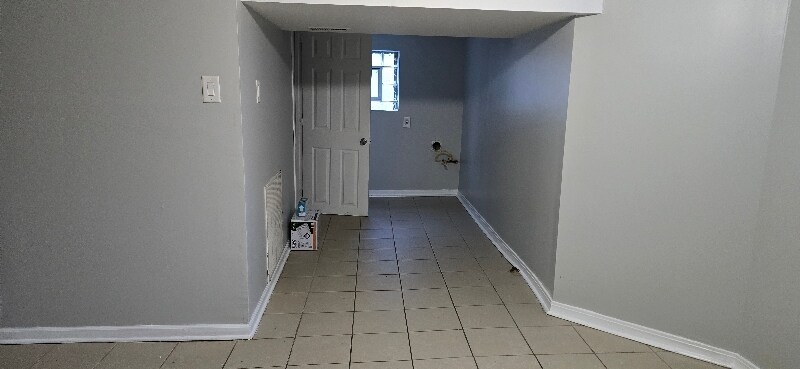 Building Photo - 10826 S Buffalo Ave