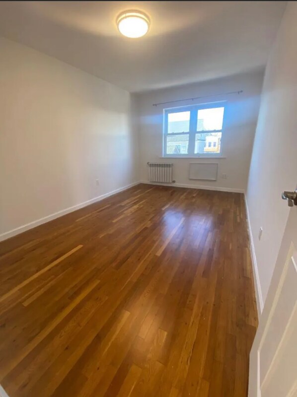 Building Photo - 71-16 73rd St