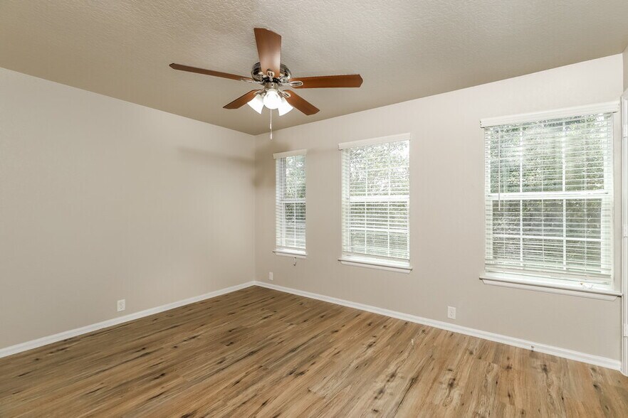 Building Photo - 3418 Maguey Trail