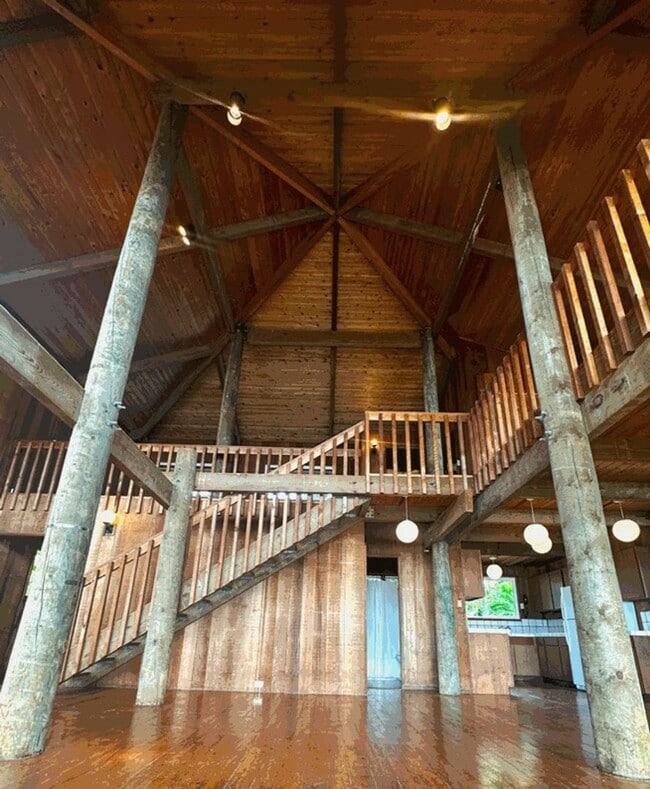 Building Photo - Steps from the Sand – Oceanfront Rental Av...