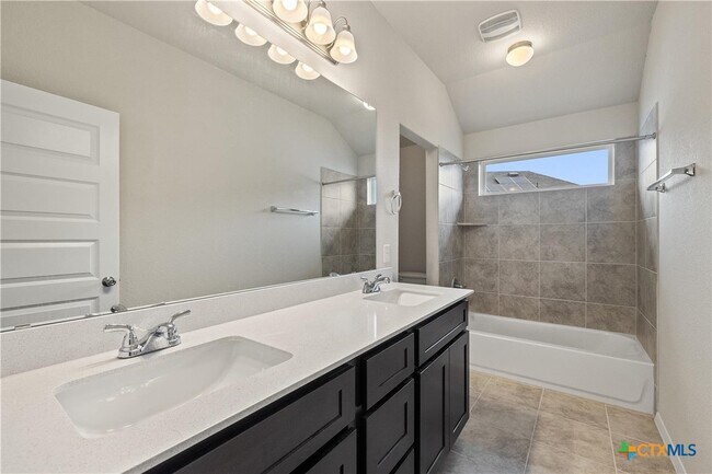 Building Photo - 408 Black Opal Dr