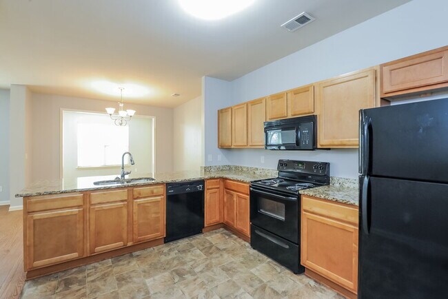 Building Photo - 153 August W Way