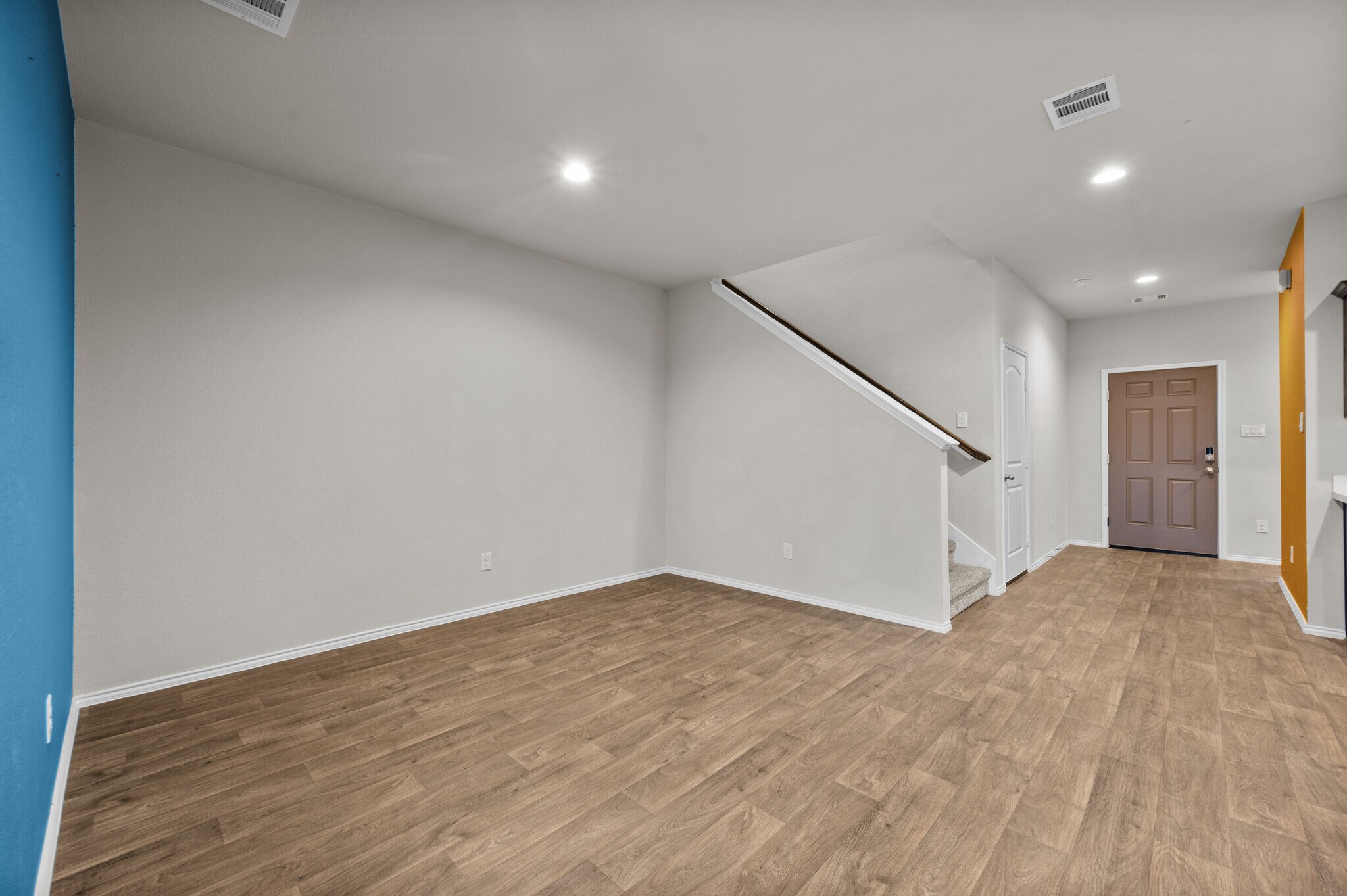 Building Photo - 20811 Olive Leaf St