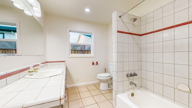 Building Photo - Bright & Clean Single Level FIVE bedroom i...