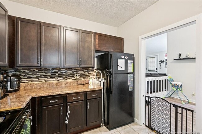 Building Photo - 5905 Waters Edge Dr