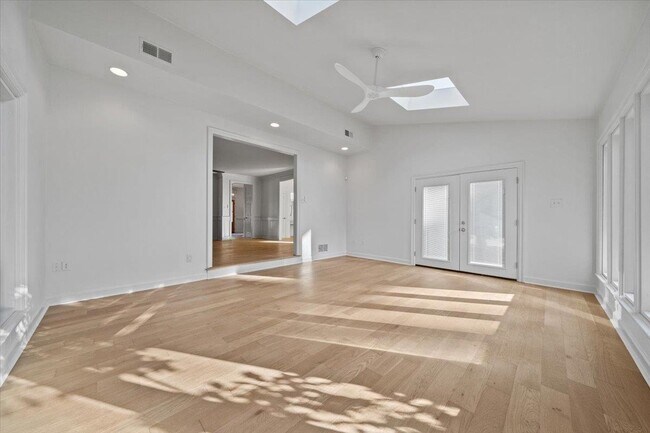 Building Photo - 3103 Heathstone Cove