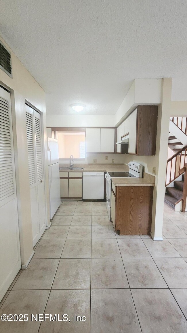 Building Photo - 9411 Genna Trace Trail