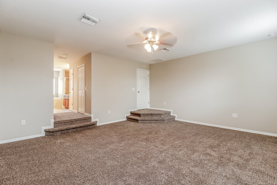 Building Photo - 18401 Dajana Ave