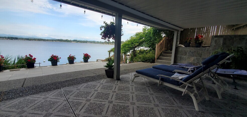 Building Photo - 1611 Vernon Rd