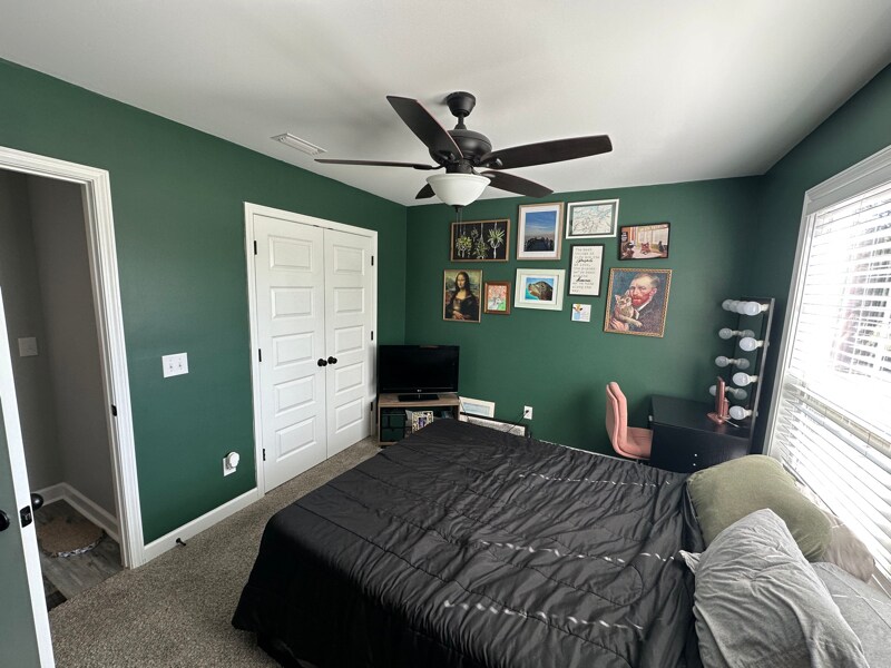 Building Photo - 231 Edith Way